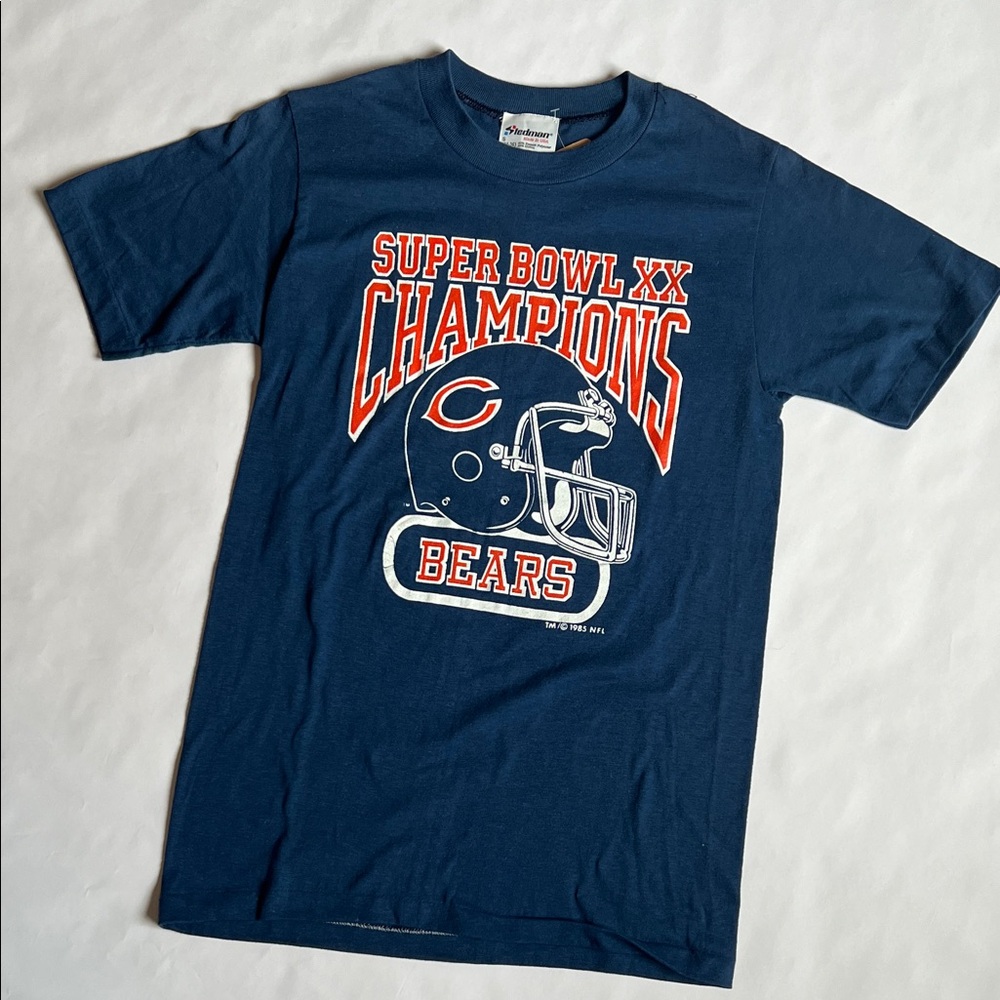 Vintage 1985 CHICAGO BEARS Navy SUPER BOWL XX Champions T-Shirt SZ Small Unisex